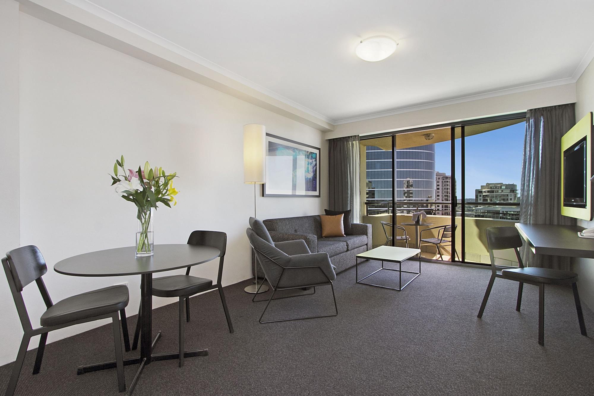 Mantra Parramatta Aparthotel Sidney Exterior foto